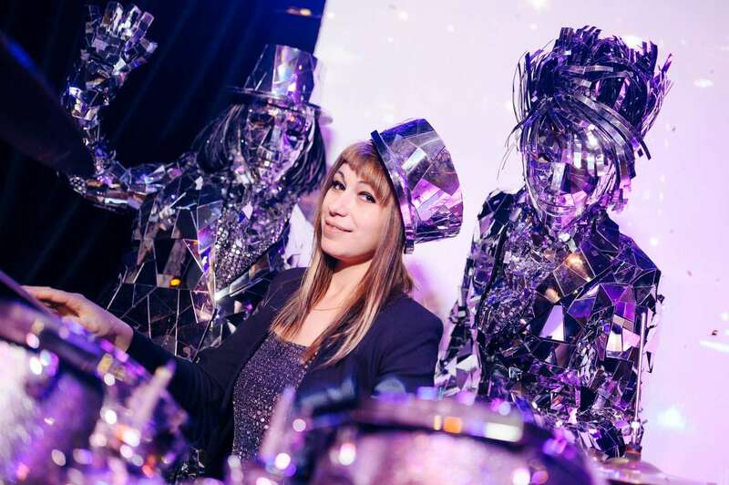 Зеркальное шоу